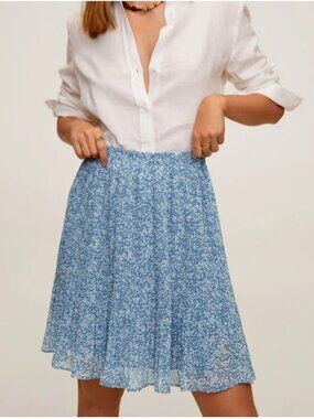 Mango Blue & White Floral Pleated Chiffon Skirt Size XS Boho Summer
